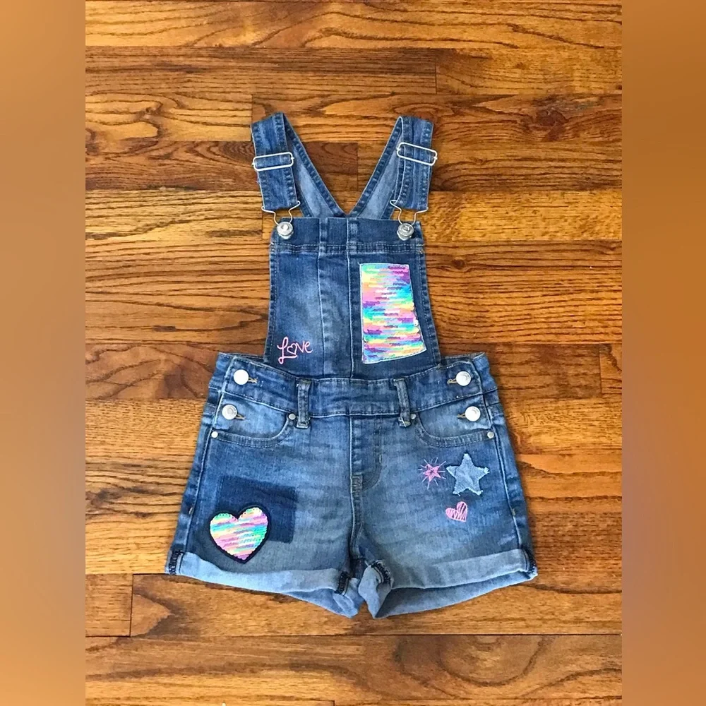 Jordache Kids Denim Blue Jean Overall Shorts w/ Sequins Hearts Stars Love
4 / 5 - Picture 11 of 14